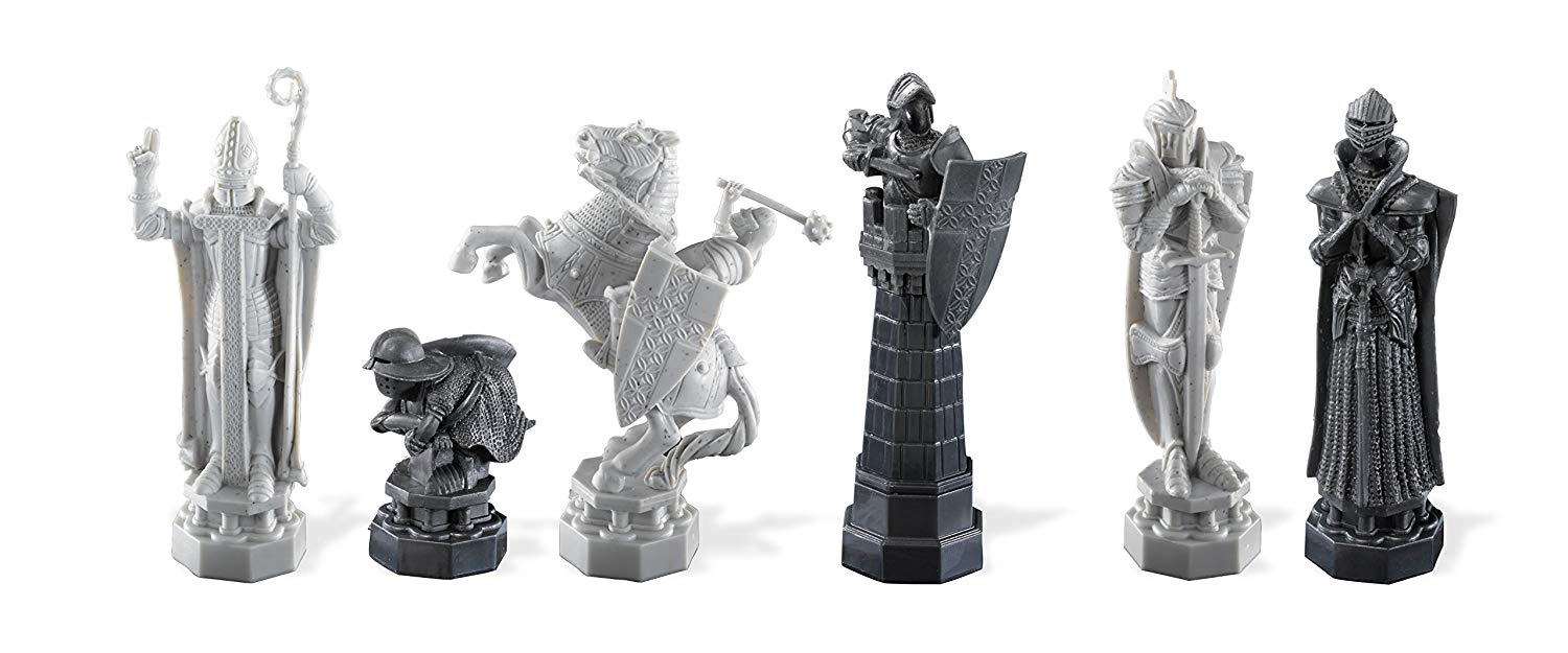 Harry Potter Wizard Chess Set - the Noble Collection - Image 4